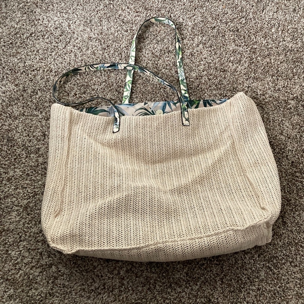 Victoria’s Secret Weekend Tote 👜🤍